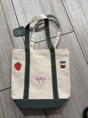 Mayim Small Patch Canvas Tote - Coffee-Strawberry-Bow